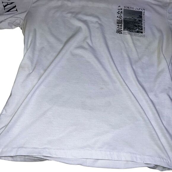 Tokyo Japan Double Sided T-Shirt Size Medium White Weekend Warrior Short Sleeve - Picture 3 of 9